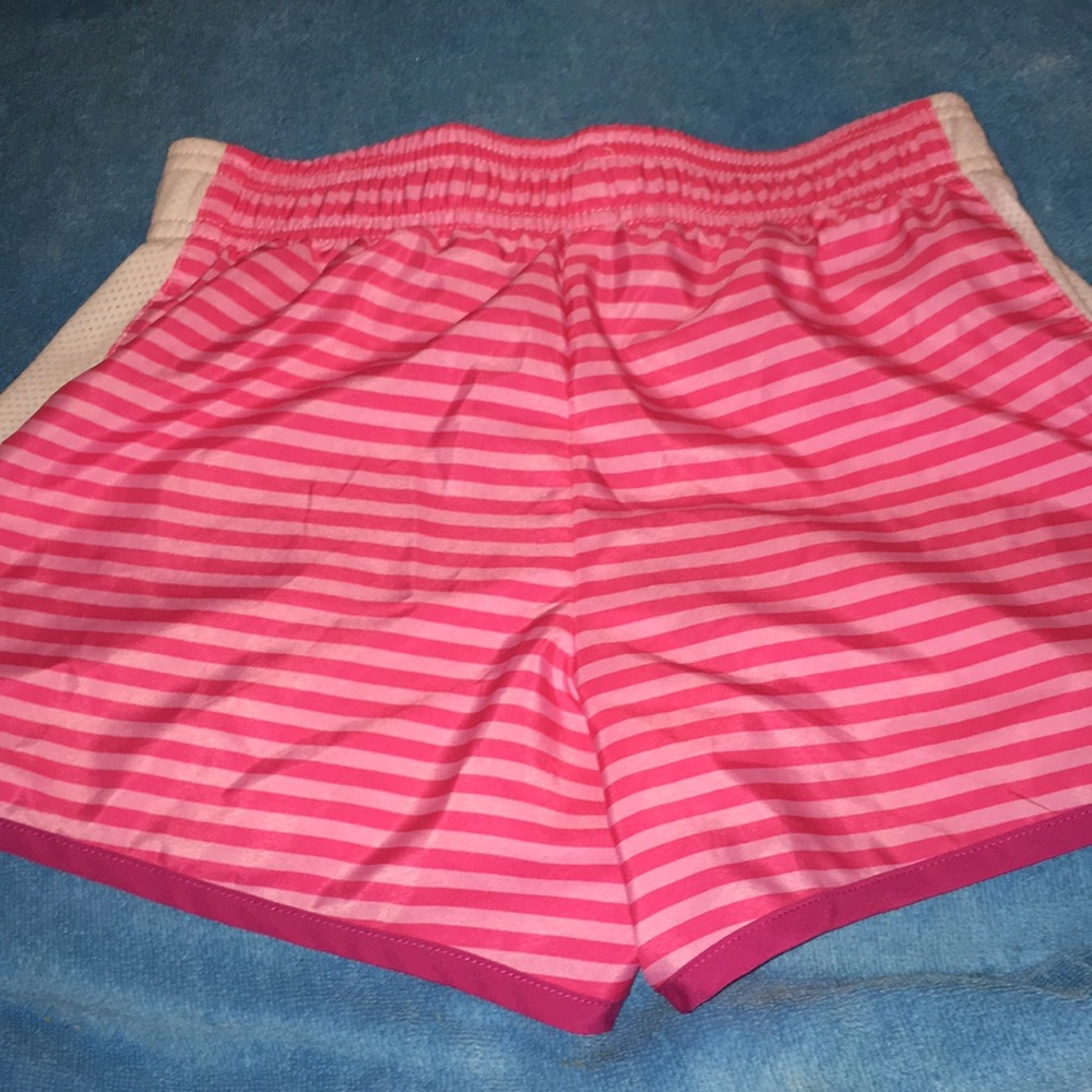 Shorts - Picture 4 of 4